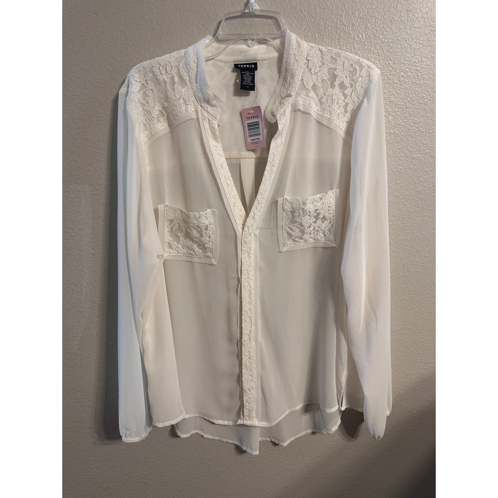 Torrid Womens Ivory Lace Detail Long Sleeve Button Up Blouse Top